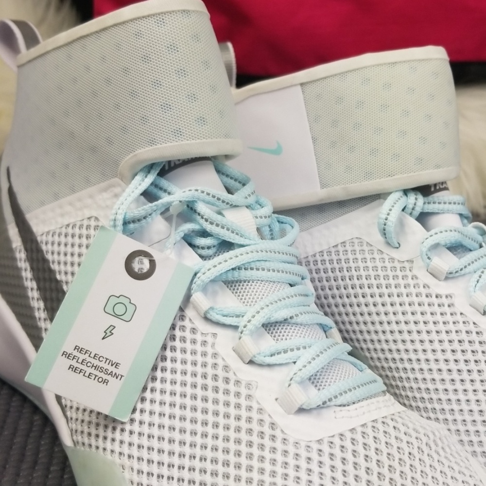 💥SOLD💥Nike Zoom Strong Womens 11 - Picture 7 of 8